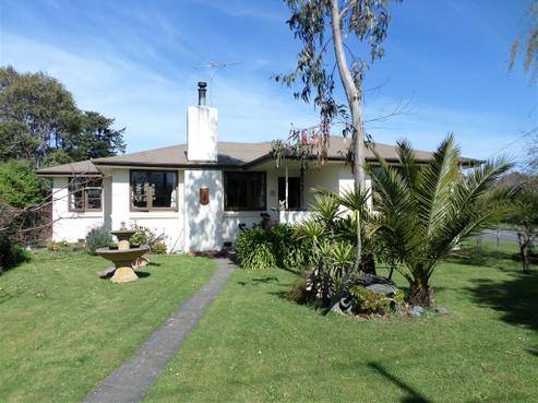 67 Jellicoe Street, Martinborough
