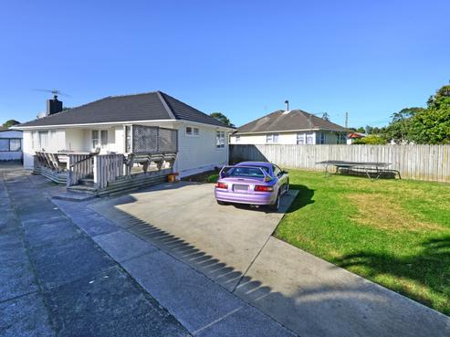 60 Franklyne Road, Otara