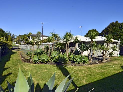 61 Bay Street, Red Beach
