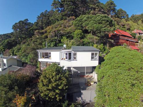 8A Tawa Street, Eastbourne