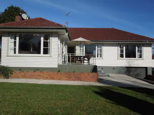 1089 Kahikatea Flat Road, Waitoki