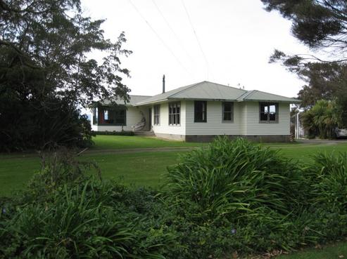 312 Cheltenham Cross Road, Waituna West