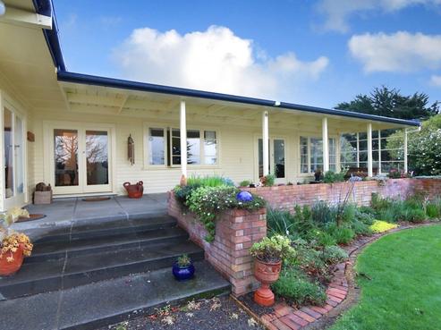 266 Mangaone Road, Halcombe