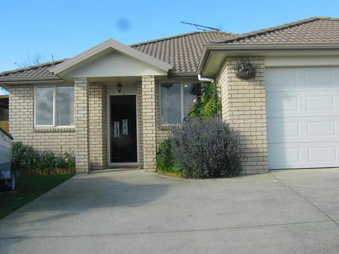 32 Kathleen Reece Place, Waiuku