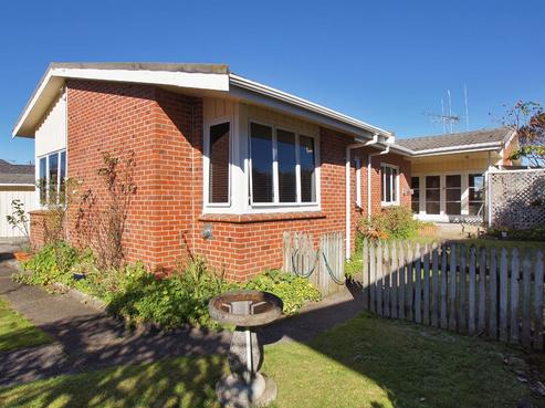 25 Riverview Terrace, Fairfield