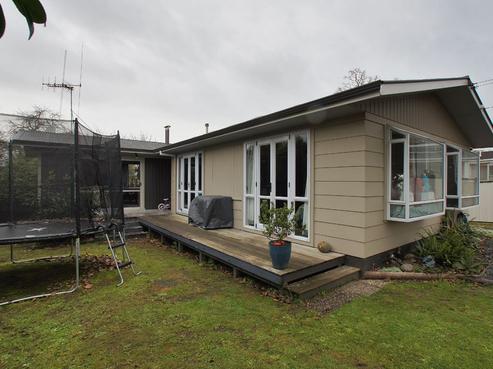 165 Tuhikaramea Road, Dinsdale