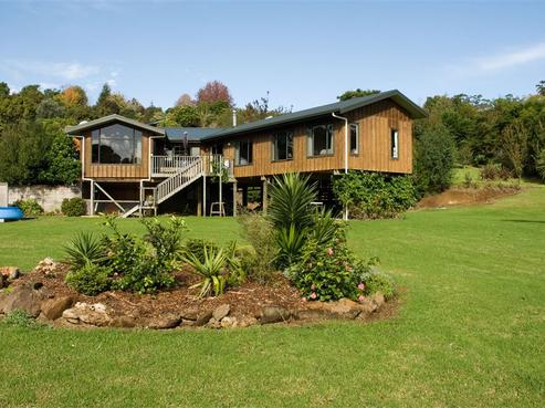 21 Peacock Garden Drive, Kerikeri
