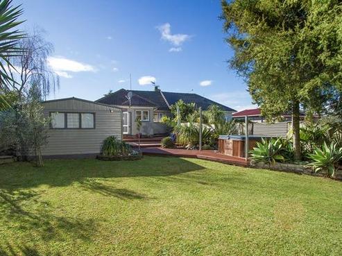 32 Onewa Road, Northcote Point