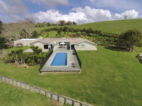 6 Tamahunga Drive, Matakana