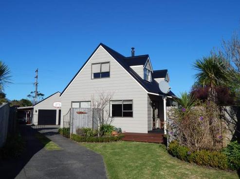 6 Martin Place, Carters Beach