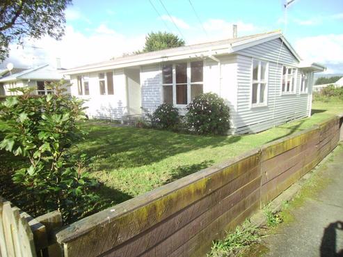16 Temuera Street, Otaki