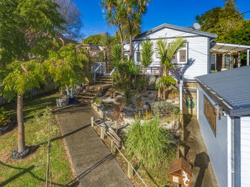 20 Hebron Road, Waiake