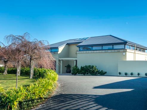 62 Britannia Heights, Stepneyville
