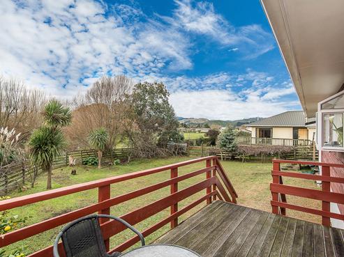 83 Mazengarb Road, Paraparaumu Beach
