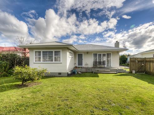 1/151 Gloucester Street, Taradale