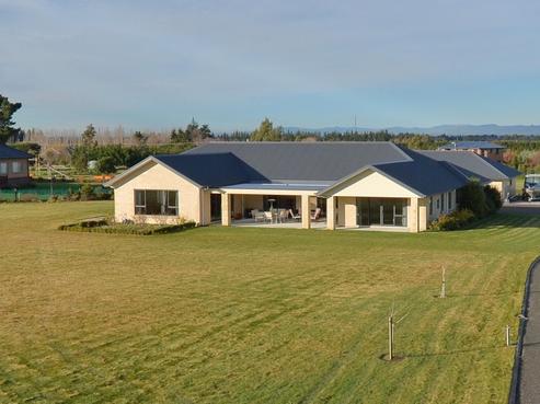 10 Leith Drive, Loburn