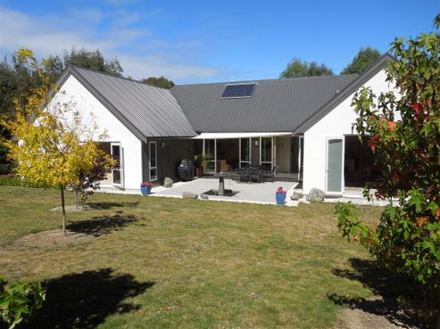 62 Gillespie Place, Acacia Bay