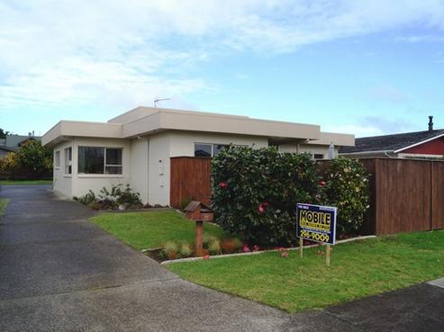 30 Manse Road, Pahurehure