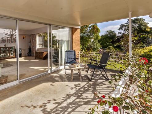 9 Pickwick Parade, Mellons Bay
