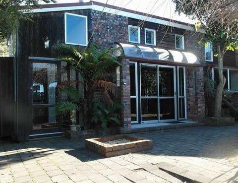 2 Snowdon Place, Darfield