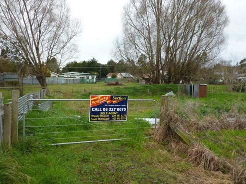 21 Gordon Crescent, Marton