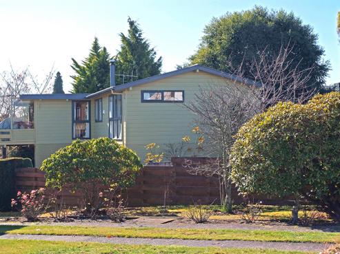 10 Hilden Place, Hilltop