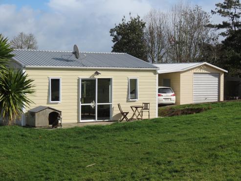 38 Irvine Road, Kokopu