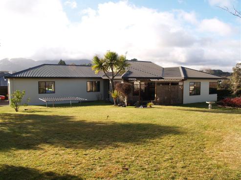 79 Birch Street, Hilltop