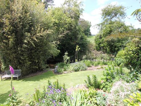 10 Lower Beaven Street, Marton