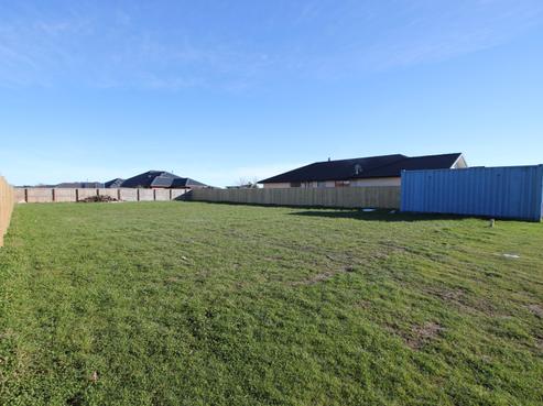 17 Lloyds Close, Rolleston