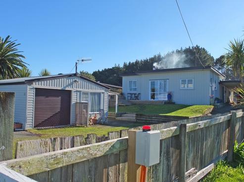 52 Koputara Road, Himatangi Beach