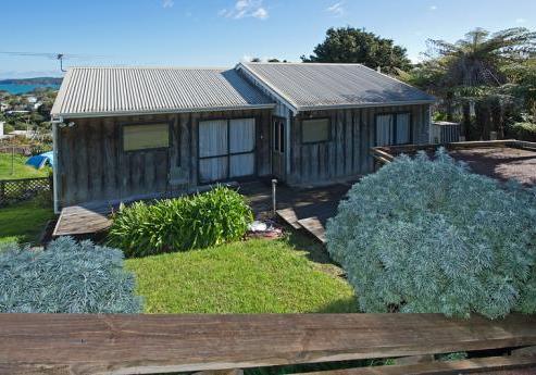 35 Jellicoe Parade, Surfdale