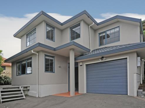 7 Castlemaine Close, Karori