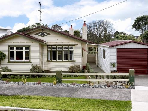 49 Waiwaka Terrace, Strandon
