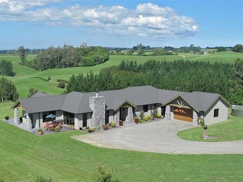 761 Richmond Road, Lepperton