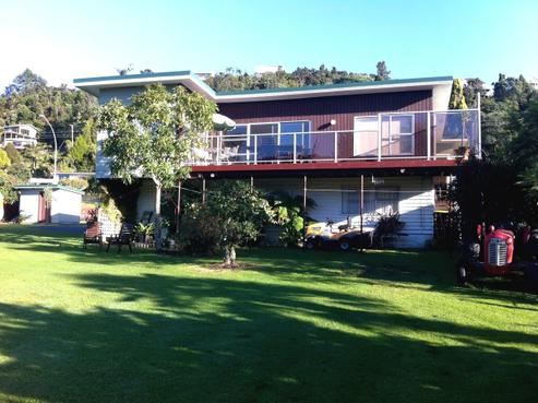 140 Main Road, Tairua