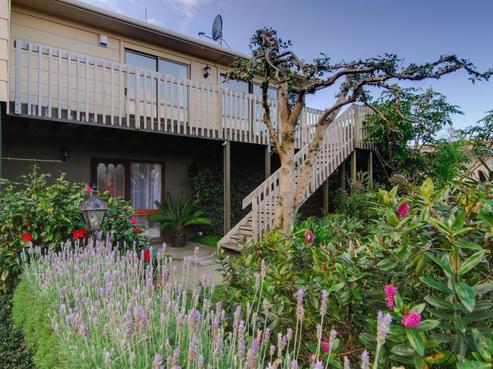 16 Thurley Place, Bay View