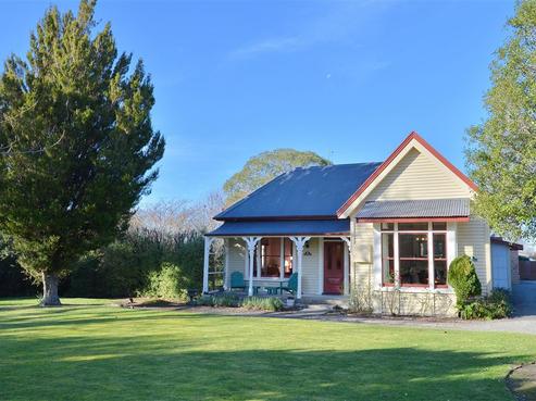 9 Church Street, Amberley