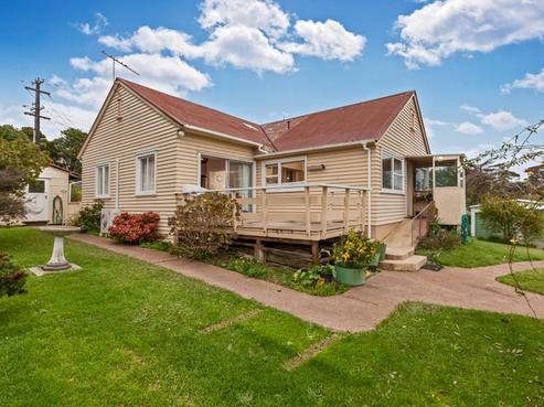 247 Golf Road, Titirangi