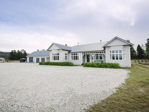 3360 Luggate-cromwell Road, Queensberry