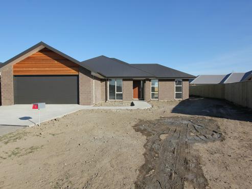 7 Stern Crescent, Rolleston