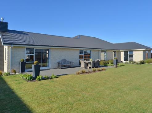 69 Belmont Avenue, Fernside