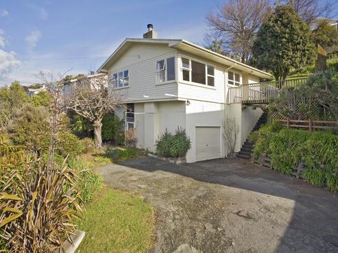 33 Queens Road, Stepneyville