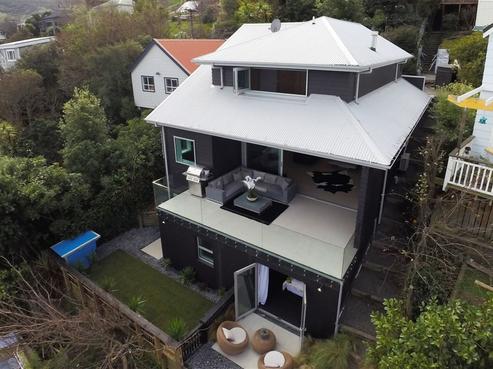33 Reserve Terrace, Lyttelton