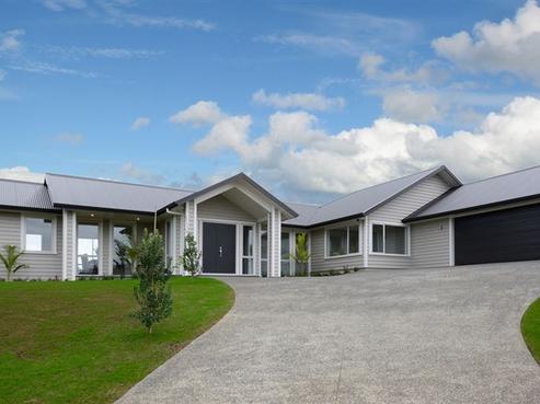 6 Capriole Crescent, Kingseat