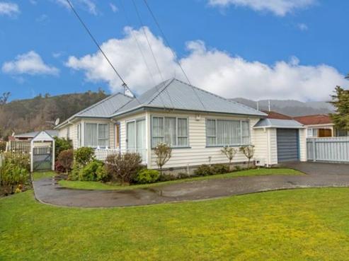 1/243 Stokes Valley Road, Stokes Valley