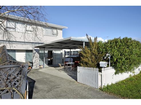 2/27 Otterson Street, Tahunanui