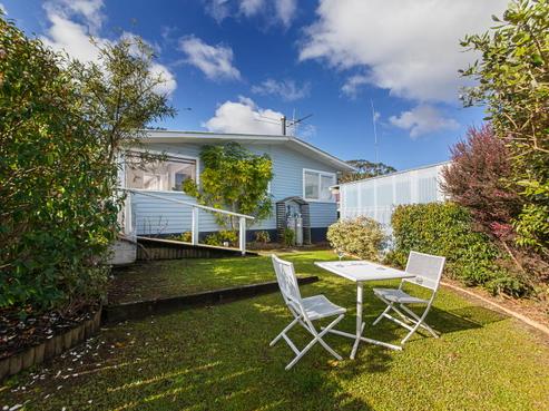 3 Thornlow Street, Glendene