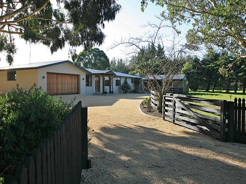 1562 West Coast Road, West Melton