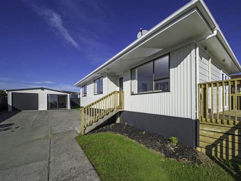 4 Lema Place, Clover Park